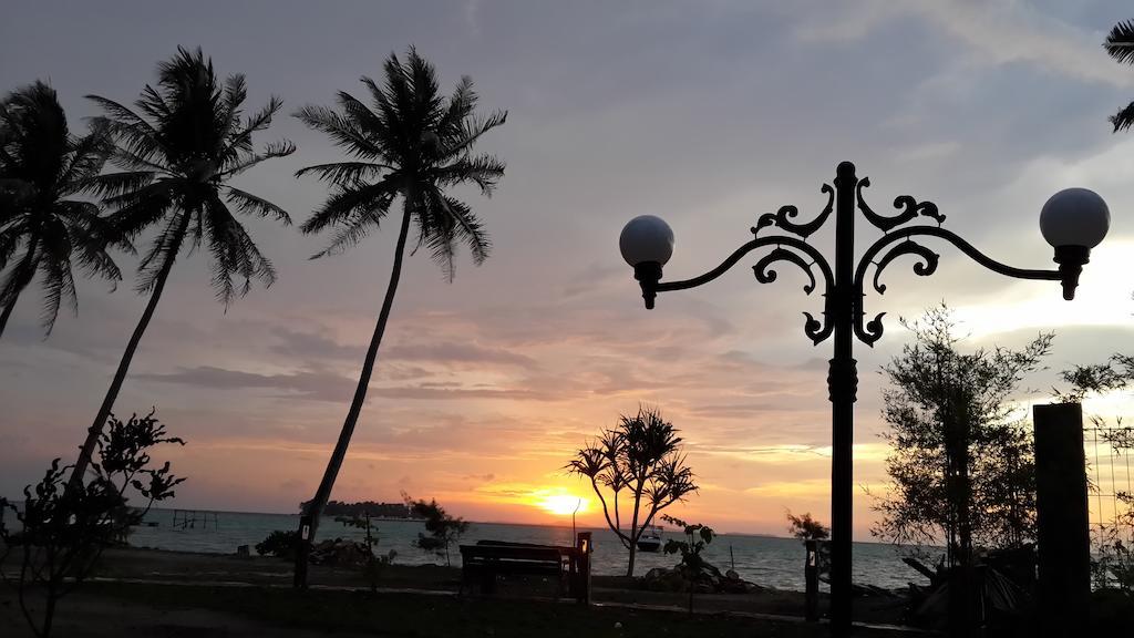Ary'S Lagoon Bungalow & Hotel Karimunjawa Luaran gambar