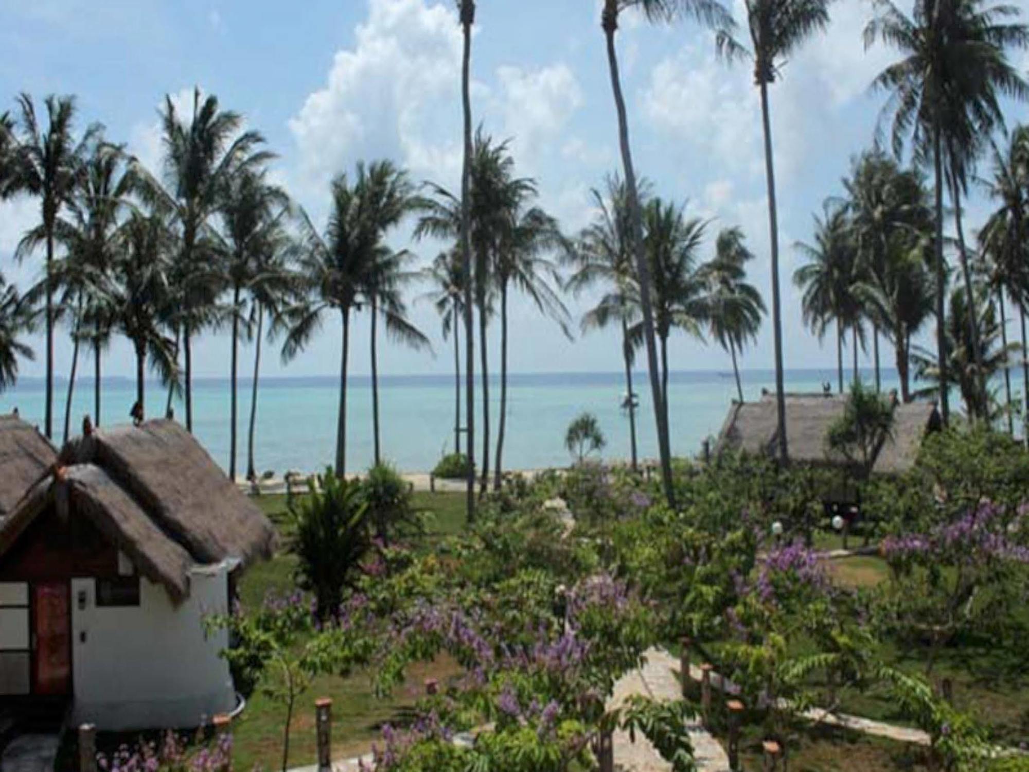 Ary'S Lagoon Bungalow & Hotel Karimunjawa Luaran gambar