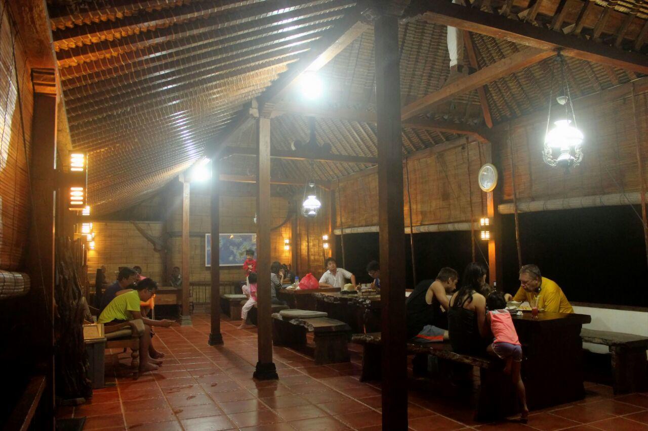 Ary'S Lagoon Bungalow & Hotel Karimunjawa Luaran gambar