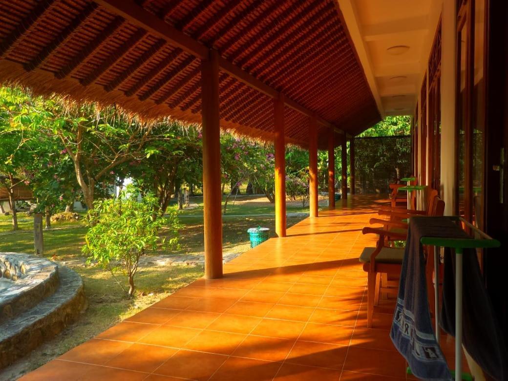 Ary'S Lagoon Bungalow & Hotel Karimunjawa Luaran gambar