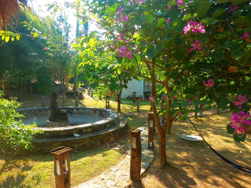 Ary'S Lagoon Bungalow & Hotel Karimunjawa Luaran gambar