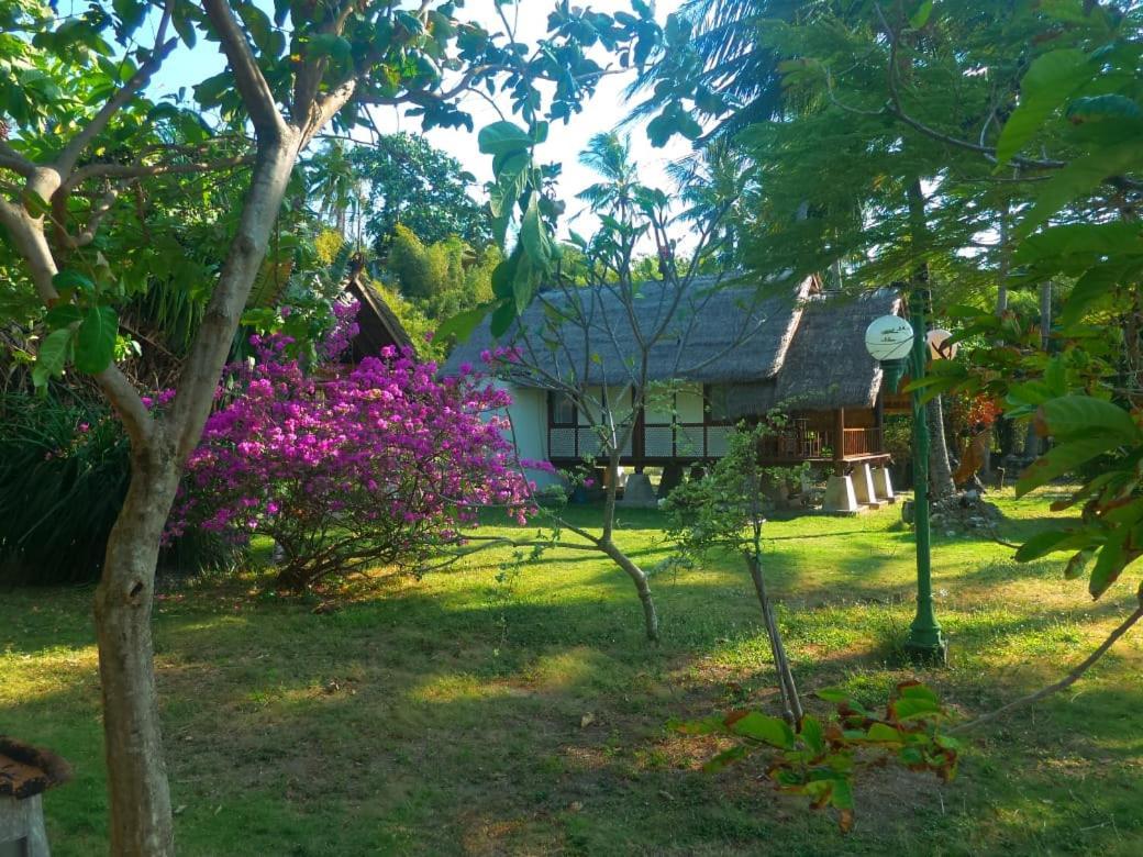 Ary'S Lagoon Bungalow & Hotel Karimunjawa Luaran gambar