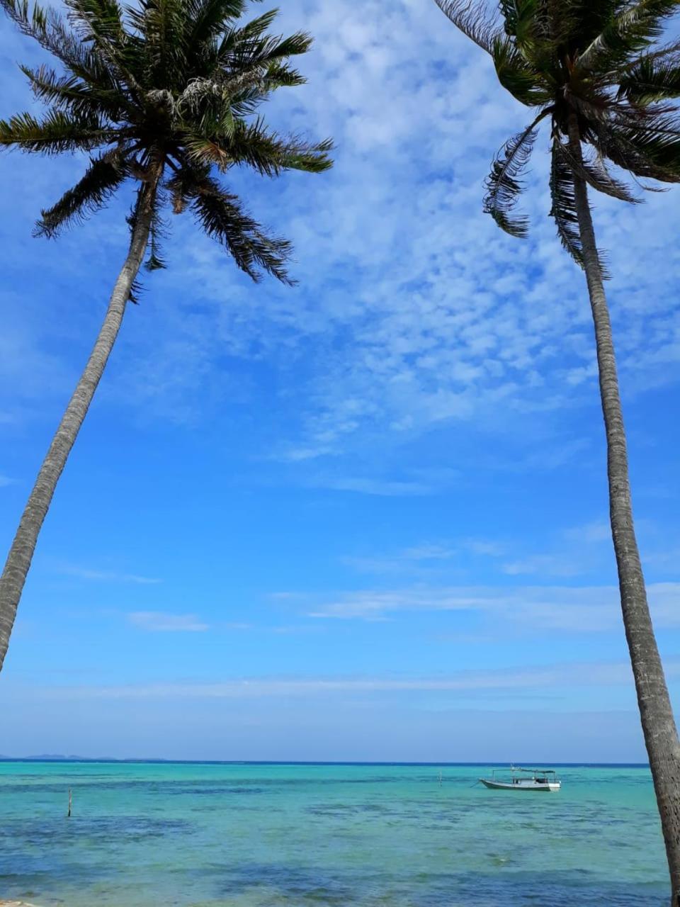 Ary'S Lagoon Bungalow & Hotel Karimunjawa Luaran gambar